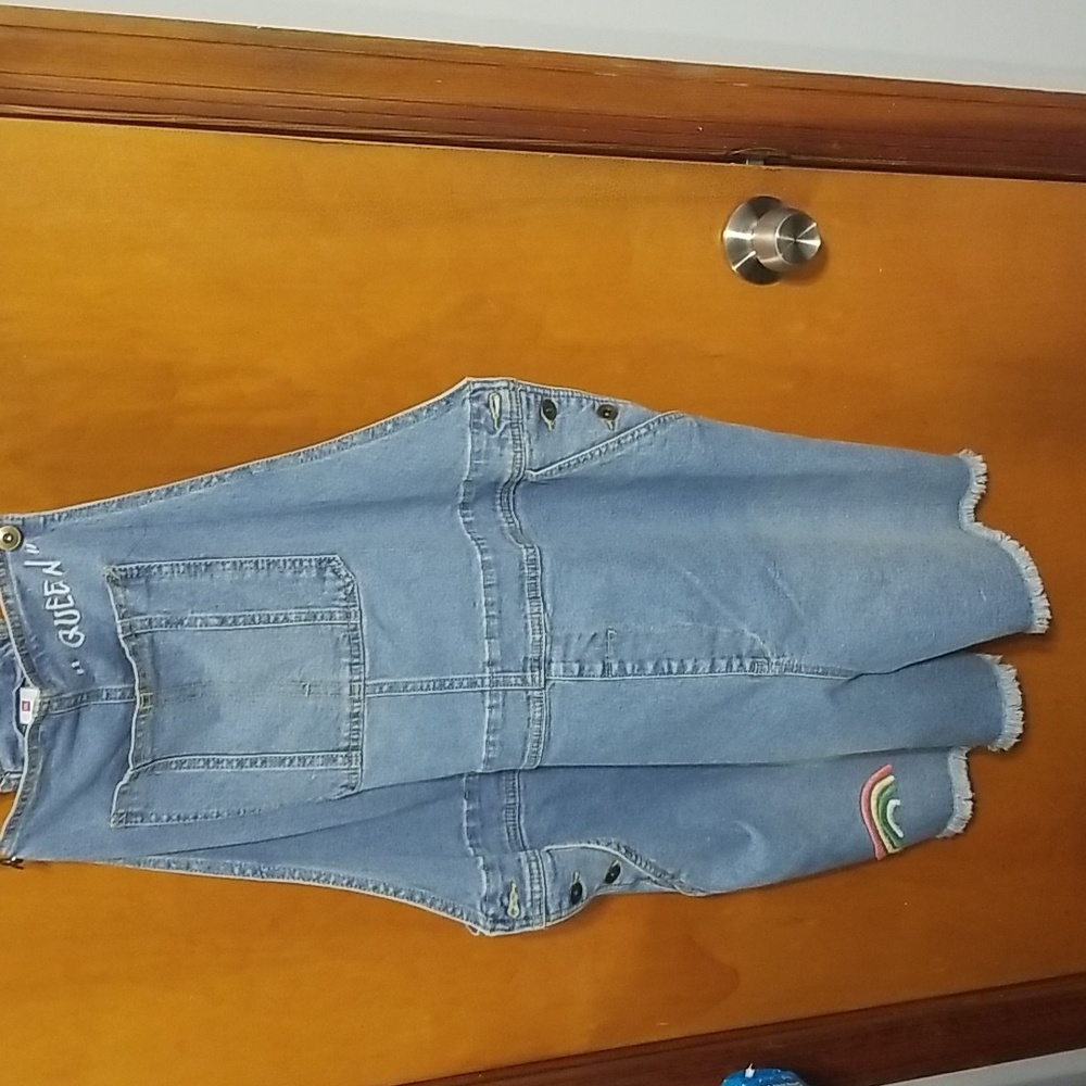 Overall Shorts - Picture 3 of 4